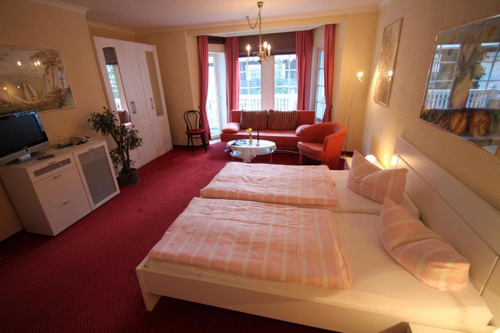 Hotel Im Schwedischen Hof 宾茨 客房 照片